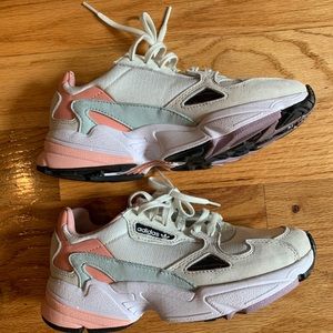 BRAND NEW - Adidas Torision